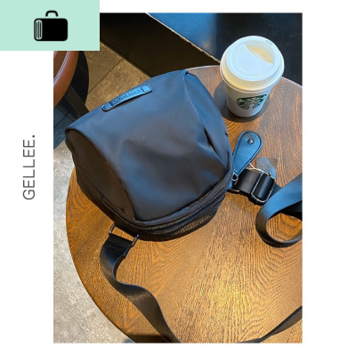 网红防水尼龙牛津布女包2020新款潮百搭简约休闲单肩斜挎贝壳包NEW LAKE 黑色女斜挎包