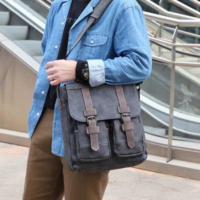 MKJ欧美时尚风复古背包旅行男包休闲单肩斜跨包风马皮男士大包手提包旅行包