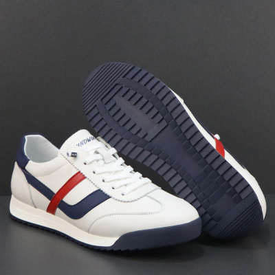 真皮运动鞋男新款小白鞋户外旅游休闲男鞋透气防滑软底德训鞋