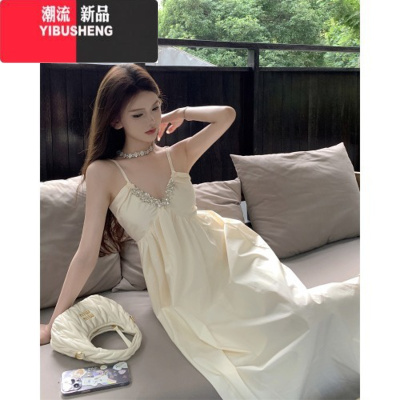 YIBUSHENG海边度假风高级感吊带连衣裙女设计感闪钻v领挂脖绝美沙滩长裙