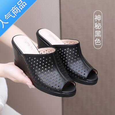 SUNTEK头层镂空高坡跟凉拖女2023夏季新款高跟凉鞋小码