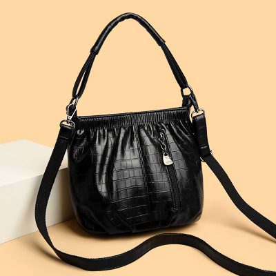 包包女包新款时尚斜挎包女士小包水桶包女单肩包女