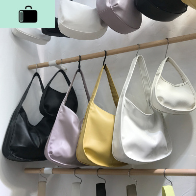 女士单肩包2020夏季新款复古饺子包纯色腋下包月牙包百搭手腕包NEW LAKE女斜挎包