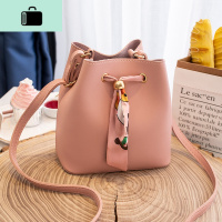 2020夏天小清新水桶包小包质感斜挎百搭女土单肩包新款时尚网红NEW LAKE女斜挎包