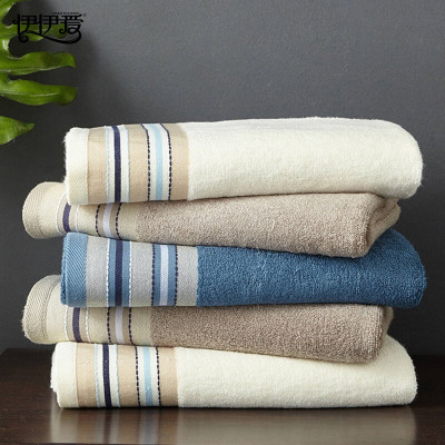 伊伊爱 竹纤维宽段浴巾 花色随机 140*70cm/MJ0BH02300168