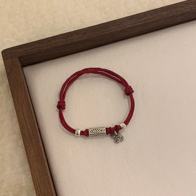 纯银小鱼钱币本命年红绳手链女生时尚简约送闺蜜礼物气质手串送女朋友老婆情人节七夕生日礼物