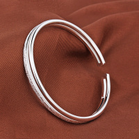 个性时尚银手镯女纯银9999实心光沙开口简约年轻款送女友足银镯子送女朋友老婆情人节七夕生日礼物