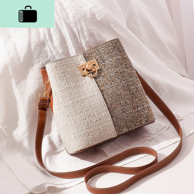 2020新款小包包女斜挎百搭韩版女学生复古单肩包ins呢子水桶包潮NEW LAKE女士单肩包