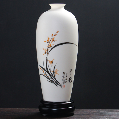 MULTIPOTENT 茶宠摆件客厅装饰中国白羊脂玉瓷工艺美术大师徐宝敬收藏作品-兰