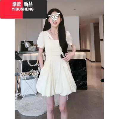 YIBUSHENG小个子口袋短款连衣裙女季2024新款设计感小众修身蓬蓬花苞裙子