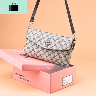 女包2020新款百搭中年妈妈小包夏季简约轻便买菜零钱包单肩斜挎包NEW LAKE