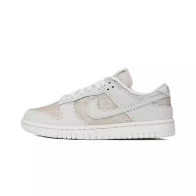 NIKE耐克休闲鞋DUNK LOW舒适耐磨低帮女鞋板鞋HJ5870-100 C