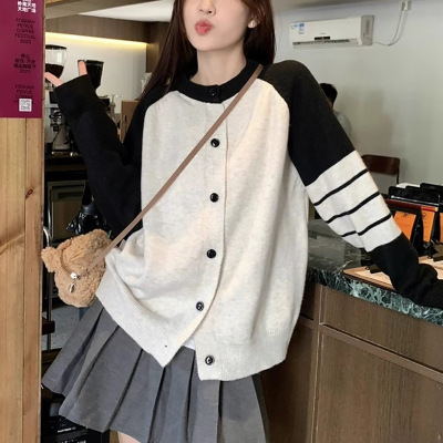 学院风长袖针织毛衣外套开衫春秋新款女装慵懒风宽松百搭撞色上衣