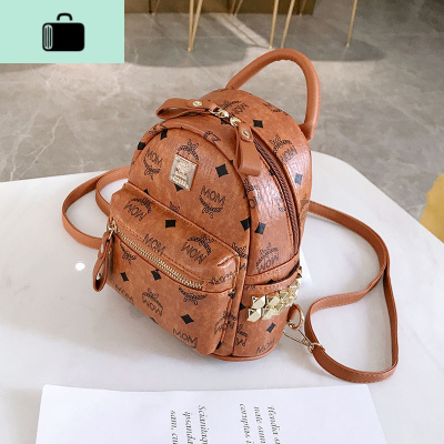 铆钉双肩包女2020新款韩版学生休闲小背包百搭多用单肩斜挎小包包NEW LAKE