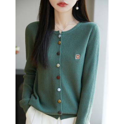 2025年新款安迪绒彩扣M标圆领开衫女百搭毛衣针织外套上衣女