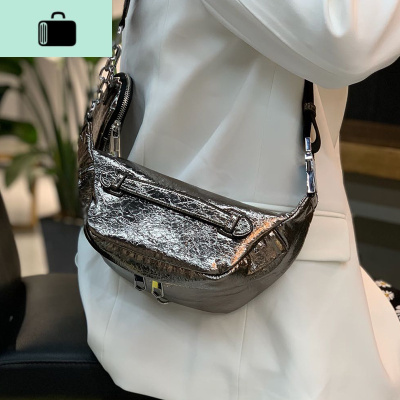 2020新款潮ins韩版腰包网红斜挎包百搭学生小包爆裂纹单肩胸包女NEW LAKE女斜挎包