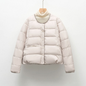 纯色短款长袖简约羽绒服女新款时尚圆领鸭绒秋冬外套