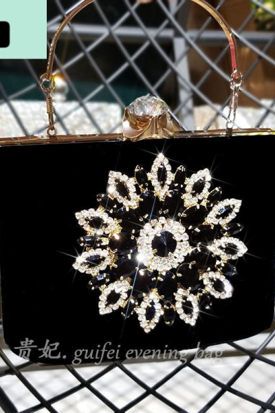 2019新款晚宴包婚礼宴会名媛手拿包礼服包包旗袍复古小手包气质女NEW LAKE女手包