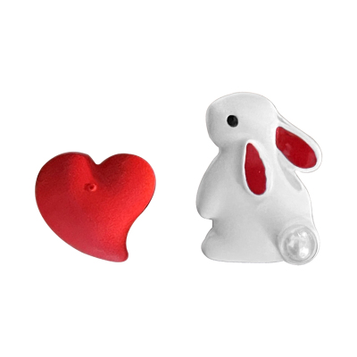 925纯银白兔爱心不对称耳钉女耳环小众兔年生肖本命年礼物送女朋友老婆情人节七夕生日礼物