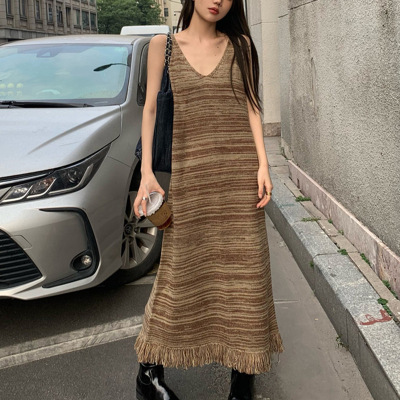 辣妹针织吊带连衣裙女装春秋夏季流苏高级感复古宽松中长款裙INS_113