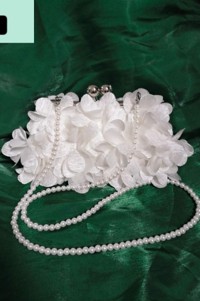 新款仙女花朵包白色小提包女礼服包包手拿斜挎包仙气花瓣旗袍手包NEW LAKE女手包