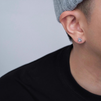 s925纯银三角形水晶锆石耳钉男女潮流小众设计高级感简约镶钻耳饰送女朋友老婆情人节七夕生日礼物