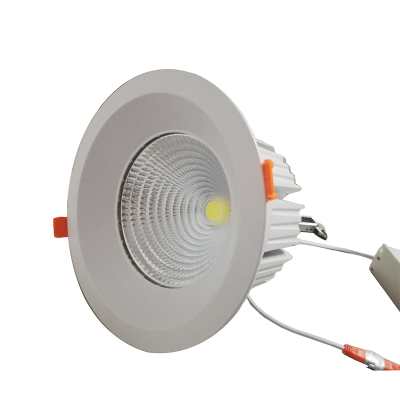 BFL9100-9W LED筒灯高效节能,防水防尘,光线自然