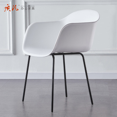 质凡简约塑料椅休闲餐厅椅子