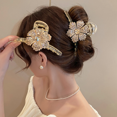 气质百搭闪钻花朵抓夹2025新款高端女后脑勺盘发鲨鱼夹发夹头饰送女朋友老婆情人节七夕生日礼物