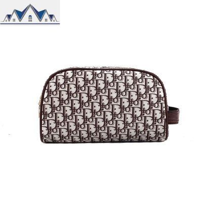 化妆包女便携旅行大容量化妆品收纳包ins风超火网红少女心化妆袋 三维工匠