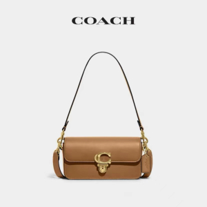 蔻驰(COACH)女包 新款女士STUDIO BAGUETTE系列手袋法棍包 单肩包 斜跨包 CE761