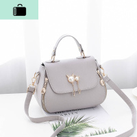 2019女新款韩版手提包女包斜挎包百搭猫耳流苏小包包NEW LAKE