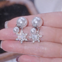 925银针锆石雪花珍珠耳钉女小众设计感气质百搭耳环2025新年耳饰送女朋友老婆情人节七夕生日礼物