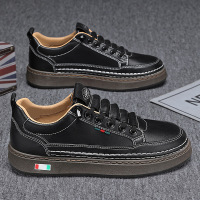 男鞋透气时尚新款潮流百搭板鞋舒适男士耐磨运动男士潮流板鞋