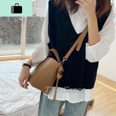 包包女包新款2020大容量水桶母包韩版百搭单肩斜挎包NEW LAKE女斜挎包