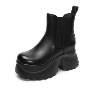 内增高马丁靴女秋冬新款厚底复古短靴真皮小个子高跟切尔西靴