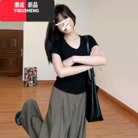 YIBUSHENG纯欲黑色V领正肩短袖t恤女季修身显瘦打底内搭短款上衣2024新款