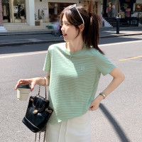 [2.5折价59元]唐狮夏季女圆领左胸字母条纹短袖T恤减龄休闲学院风百搭气质