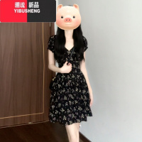 YIBUSHENG黑色V领连衣裙子女新款2024季气质茶歇法式碎花显瘦高级感短裙