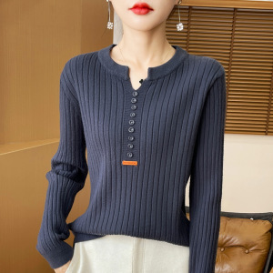 新款坑条v领针织衫秋冬气质修身毛衣显瘦长袖打底衫潮女