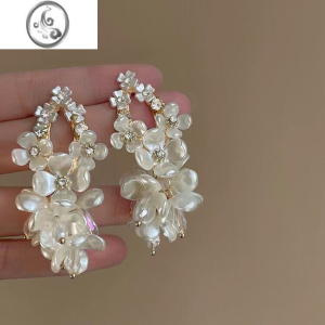 JiMi森系甜美超仙新娘跟妆耳钉气质时尚简约白色小花朵珍珠新款耳环女 模特同款耳环一对