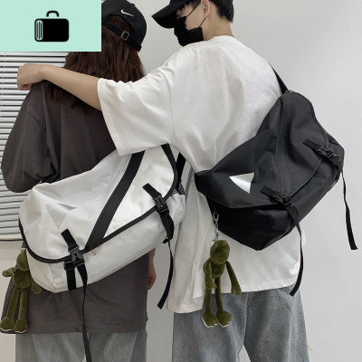 斜挎包男士工装包跨包潮牌机能情侣大学生邮差时尚休闲单肩背包女NEW LAKE