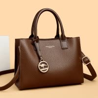 包包女包新款斜挎包女中年女士简约单肩包女手提包女