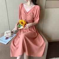 [2.5折价77元]唐狮夏新款连衣裙女高级感泡泡袖V领可抽绳裙子气质收腰长裙