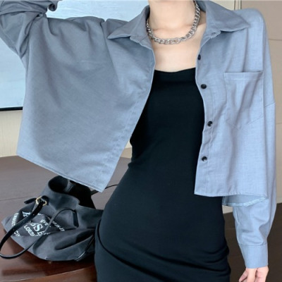 广赫港味复古设计感小心机炸街时尚套装裙秋装露背衬衫连衣裙两件套女套装