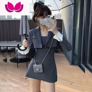 七斓西装套装裙女新款高级感气质拼色长袖外套收腰吊带短裙套