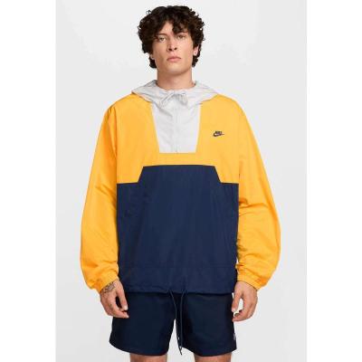 Nike男士夏季运动夹克轻便透气时尚黑白拼接外套