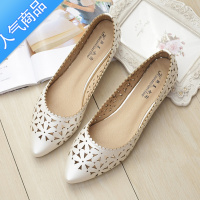 SUNTEK瓢鞋女夏2023新款平底镂空单鞋洞洞鞋尖头包头凉鞋大码女鞋41一43