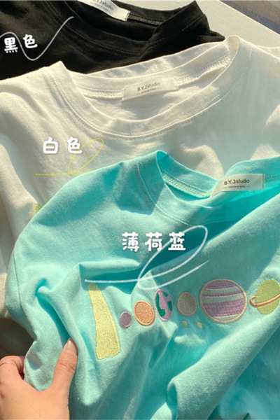 刺绣短袖T恤女韩国女装新款宽松学生圆领打底衫上衣