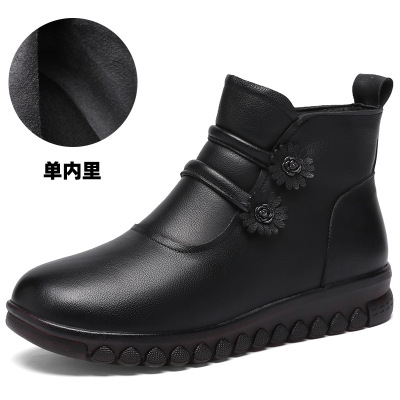 秋冬妈妈棉鞋真皮加绒保暖中老年女短靴平底民族风老人奶奶鞋
